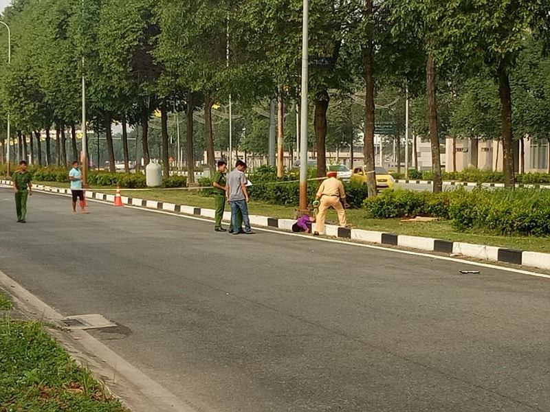 Thanh niên chết bất thường bên trụ điện