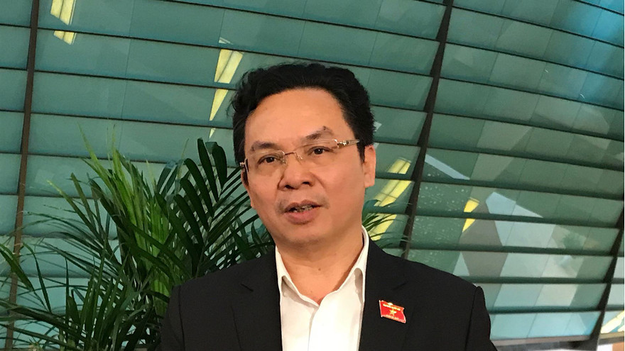 ĐBQH Hoàng Văn Cường