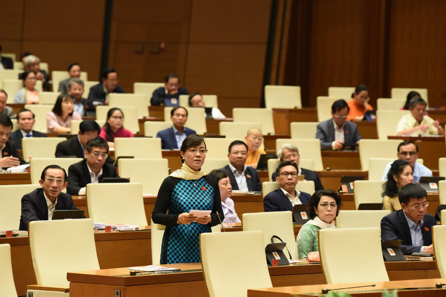 Đại biểu Nguyễn Thị Quyết Tâm (TP Hồ Chí Minh). Ảnh Nhật Minh 