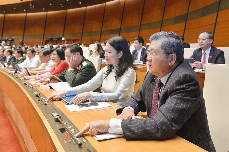 Quốc hội đã thông qua 72 luật, 2 pháp lệnh trong nhiệm kỳ khoá XIV