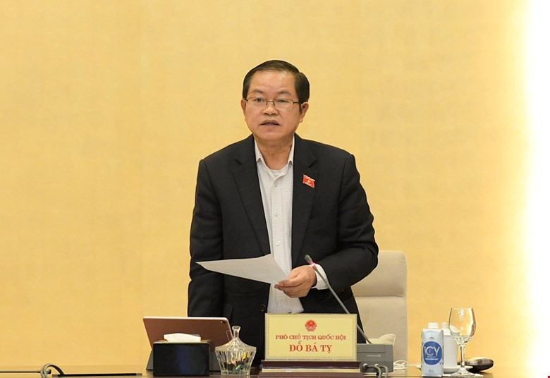 Phó Chủ tịch Quốc hội Đỗ Bá Tỵ. Ảnh QH 