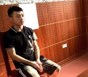 Đối tượng Sơn tại cơ quan điều tra. Ảnh: TL