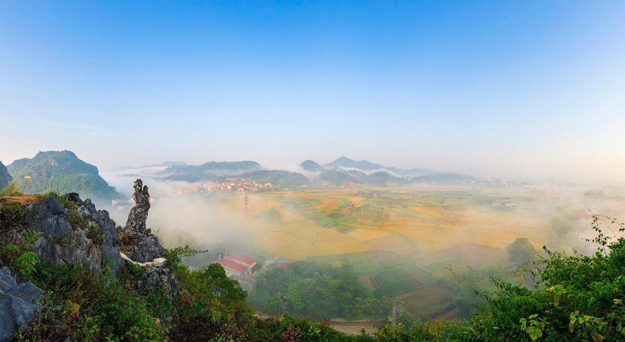 "Hồn Vọng phu 2" của tác giả Chu Văn Minh, dân tộc Nùng- tác phẩm tham dự Triển lãm "Việt Nam qua ống kính nhiếp ảnh gia quốc tế 2021" -Ảnh: Chu Minh
