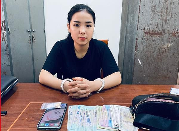 Nữ chủ quán bún xinh đẹp muốn làm giàu từ việc buôn bán ma túy. Ảnh: TL