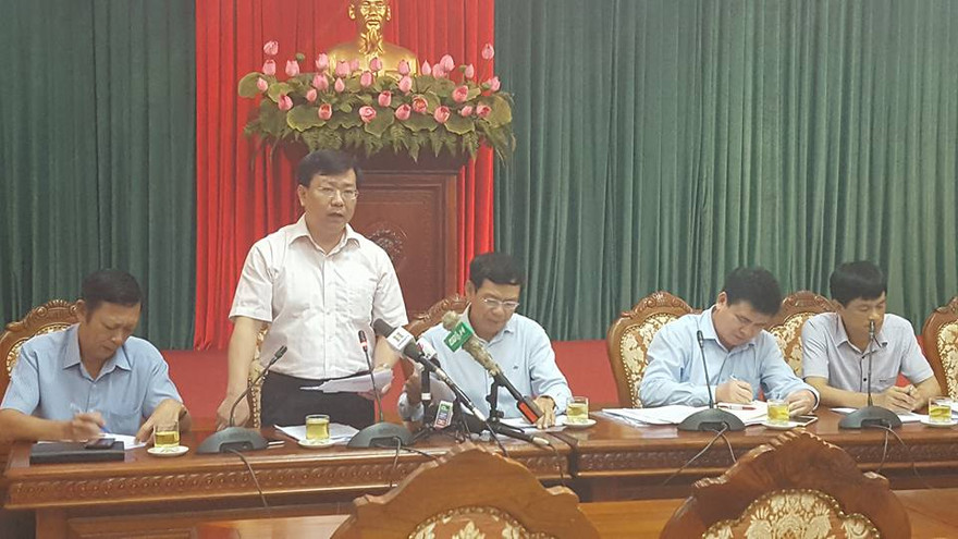 Hà Nội thông tin về tình hình mưa bão và vấn đề cây xanh chiều 2/8 