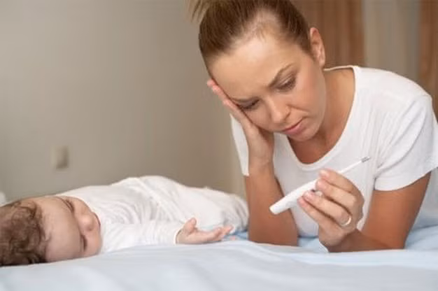 Sốt cao co giật do vi rút không làm hại não của trẻ, phải dừng ngay việc cho trẻ uống thuốc động kinh bởi thuốc rất hại cho sức khỏe của trẻ. Ảnh minh hoạ: Internet