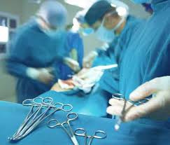 Người đã lập gia đình không được phép chuyển đổi giới tính