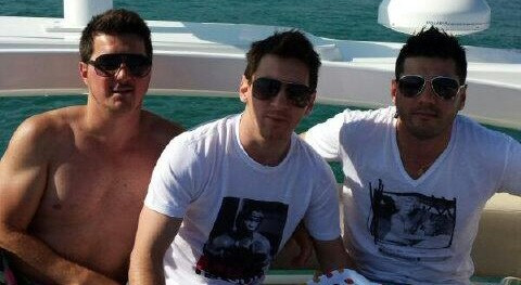 Matias Messi (phải) lại dính vào rắc rối với súng.