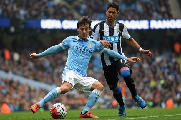 Sir Alex từng từ chối cơ hội mua David Silva.