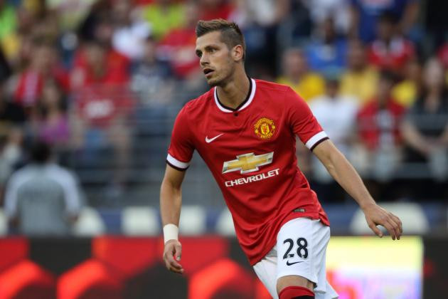 Morgan Schneiderlin bất ngờ dính chấn thương.