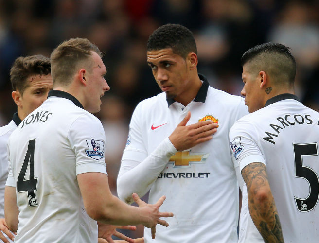 Mùa này, hàng thủ M.U đang chơi đầy chắc chắn.