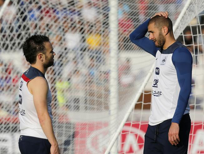 Benzema nói rằng Valbuena đã hiểu lầm mình. 