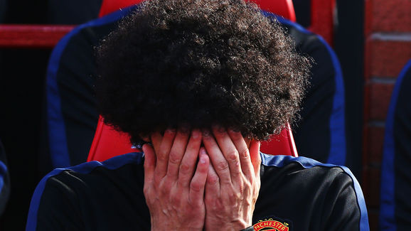 Fellaini lại dính vào rắc rối tình ái.