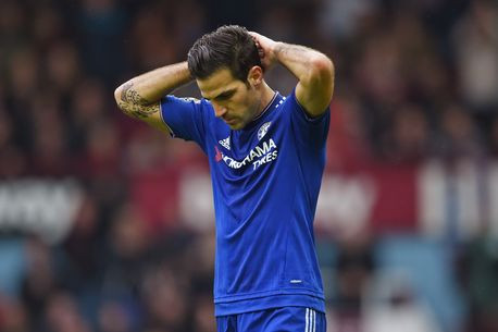 Fabregas tiếp tục gây thất vọng.