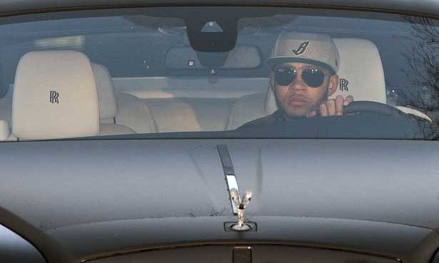 Depay khoe siêu xe Phantom