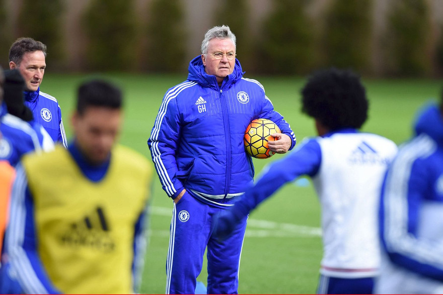 Hiddink vừa có một quyết định rất tâm lý với các học trò.