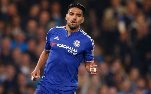 Falcao thất vọng vì không được ra sân thường xuyên ở Chelsea.