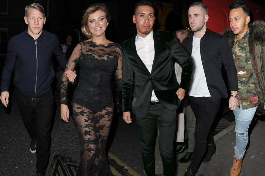 Hôm qua là ngày sinh nhật của Chris Smalling.