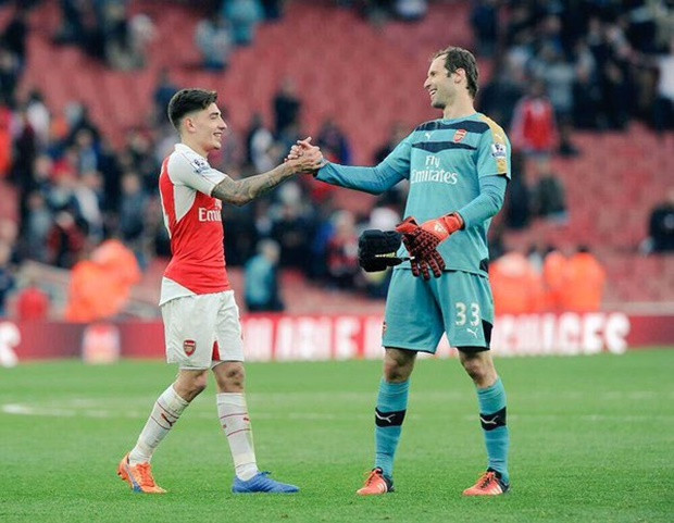 Petr Cech tiết lộ lý do gia nhập Arsenal.