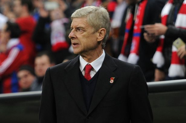 Wenger thất vọng về hàng thủ Arsenal.