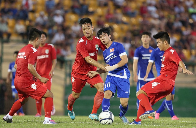 Bản tin Thể thao: U23 Việt Nam đánh rơi chiến thắng