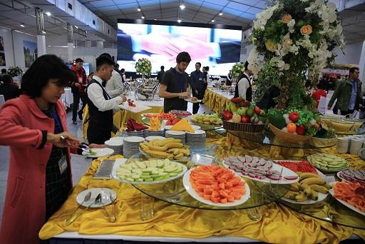 Các món đặc sản nổi tiếng Hà Nội sẵn sàng phục vụ các phóng viên. 