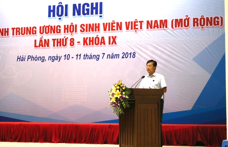 nh Lê Quốc Phong, Bí thư thứ nhất T.Ư Đoàn, Chủ tịch T.Ư Hội Sinh viên Việt Nam khai mạc hội nghị BCH T.Ư Hội SVVN lần thứ 8,khóa IX