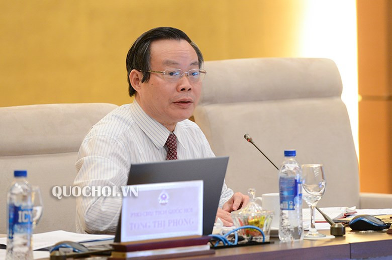 Phó Chủ tịch Quốc hội Phùng Quốc Hiển