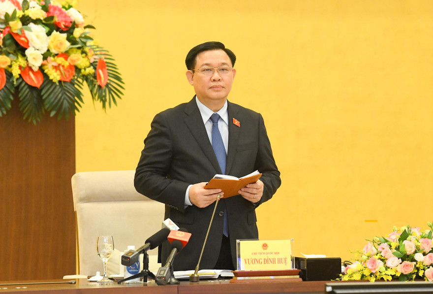 Chủ tịch Quốc hội Vương Đình Huệ phát biểu tại toạ đàm