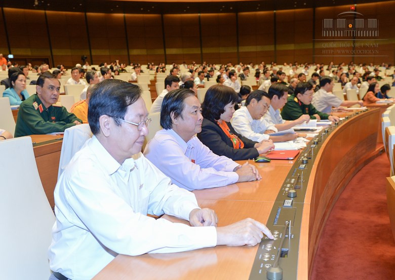 Quốc hội thông qua Nghị quyết về kế hoạch tài chính quốc gia giai đoạn 2016 - 2020 với nhiều mục tiêu quan trọng.