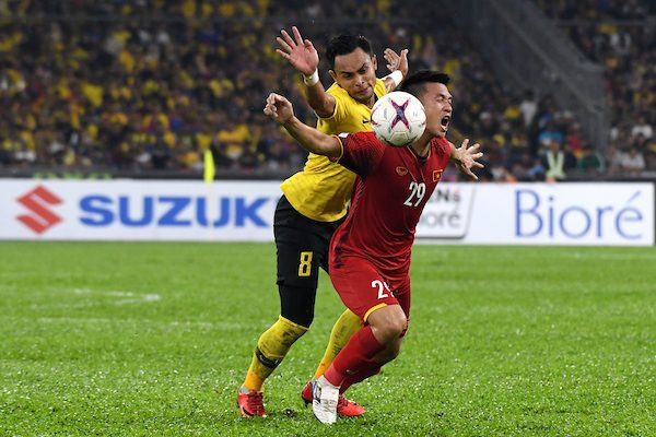 Việt Nam hòa 2-2 đầy đáng tiếc trước Malaysia.