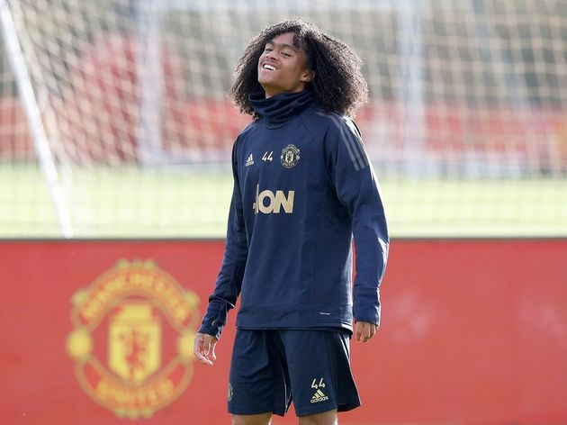 Tahith Chong được triệu tập lên đội 1 M.U.