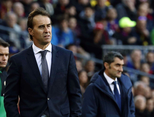 HLV Julen Lopetegui đối mặt tương lai u ám.