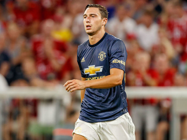 Matteo Darmian chưa thể rời M.U trong mùa Đông 2019.
