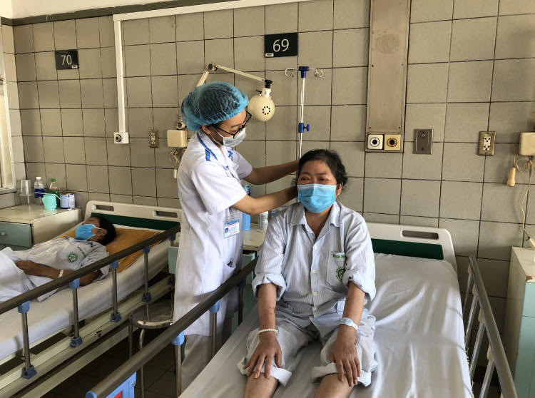 Bệnh nhân V được điều trị thành công, thoát 'cửa tử'. Ảnh: Bệnh viện cung cấp