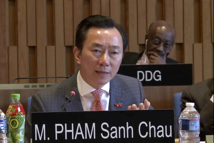 'Nghe ông nói như nhạc rót vào tai'