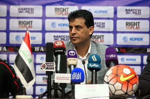 HLV Abdul Ghani Shahad của ĐT Iraq.