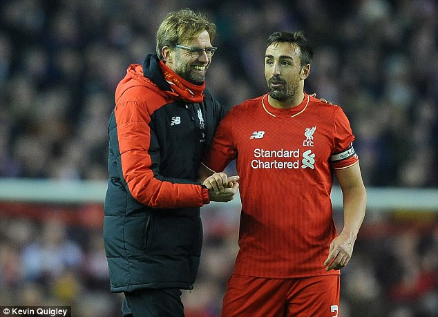 HLV Jurgen Kopp yêu cầu lãnh đạo Liverpool thanh lý hợp đồng với Jose Enrique.