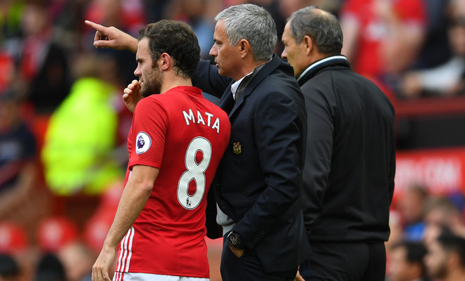 Mata tiếp tục mang may mắn tới cho M.U.