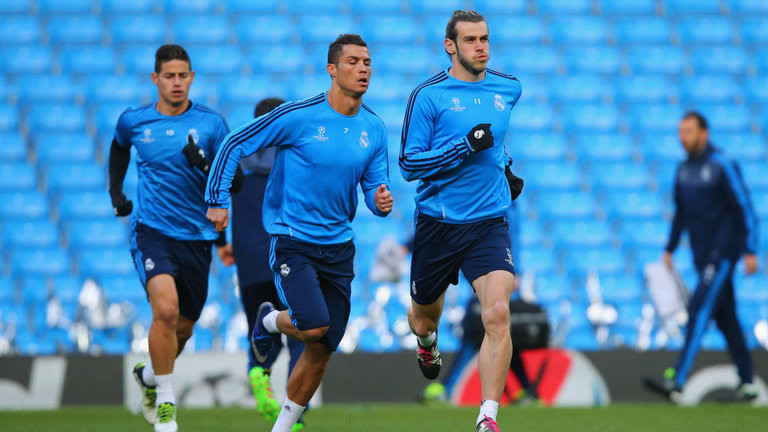 Ronaldo đã trở lại tập luyện cùng các đồng đội.