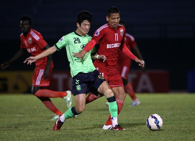 B.Bình Dương nhận thưởng 1,4 tỷ đồng sau chiến thắng lịch sử.