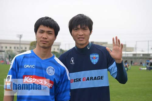 Công Phượng hồi ngộ cùng Tuấn Anh tại Nhật Bản. Ảnh: Khám Phá.