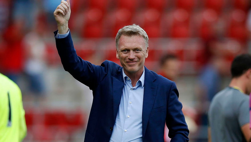 David Moyes muốn rút ruột M.U.