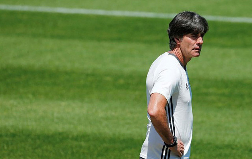 HLV Joachim Loew tự tin có thể giúp Đức đánh bại Italia.