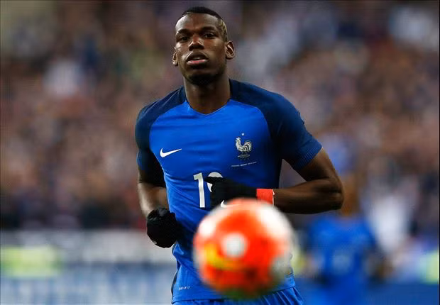 Pogba chưa thể gia nhập M.U vì khúc mắc tiền "hoa hồng".