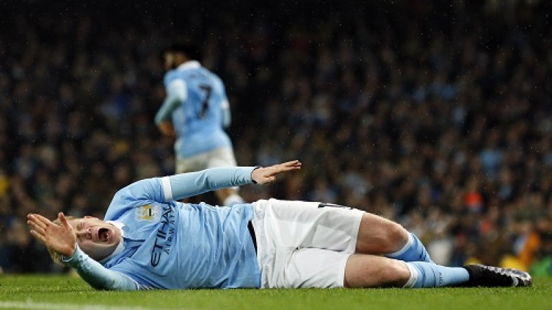 De Bruyne dính chấn thương nặng.
