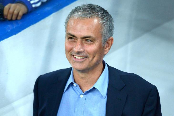Mourinho từ chối nhiều đội bóng lớn để đến M.U.