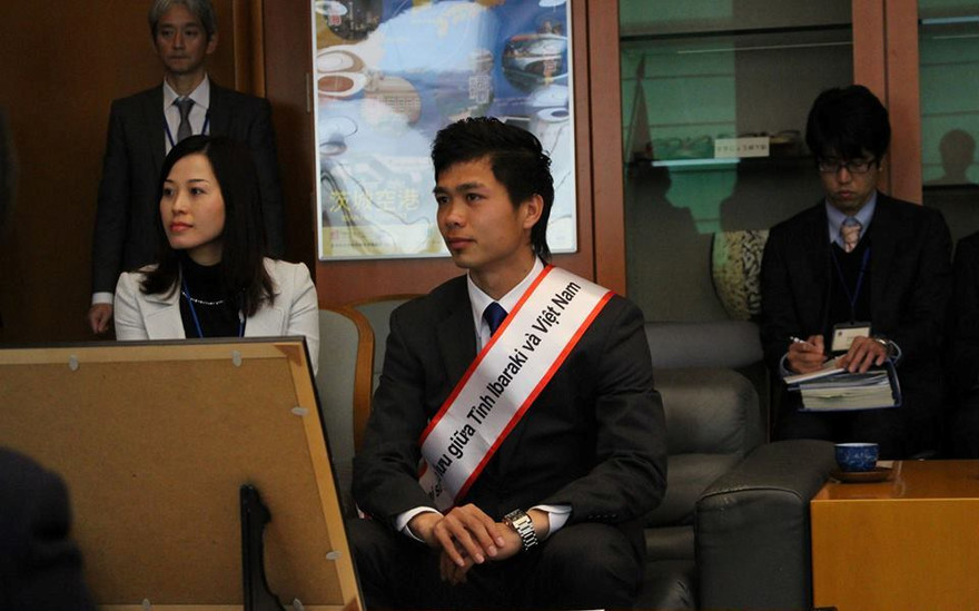 Công Phượng có cơ hội sang Pháp thi đấu.