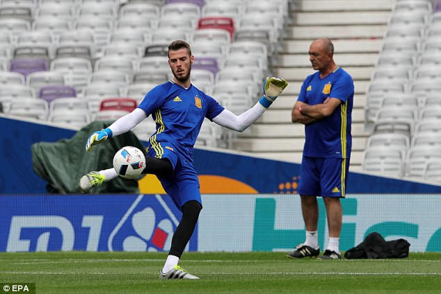 De Gea sẽ vẫn bắt chính ở trận ra quân của tuyển Tây Ban Nha?