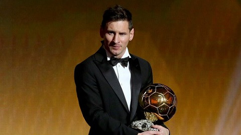 Messi lần thứ 5 đoạt Quả bóng vàng.
